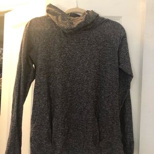 Lululemon heather grey long sleeve
